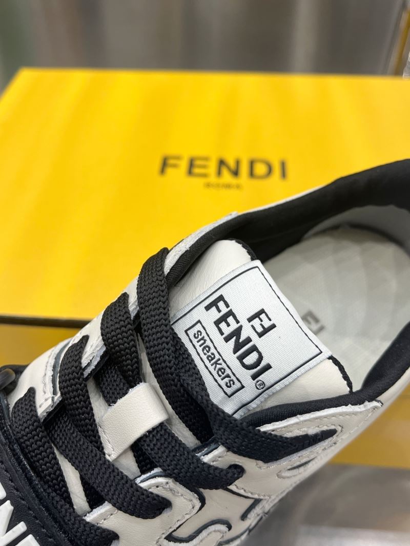 Fendi Low Shoes